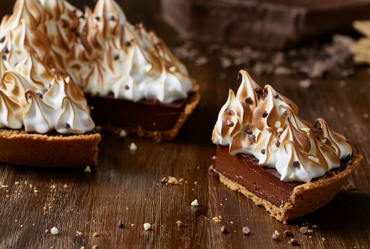 dark-chocolate-s-mores-pie.jpg