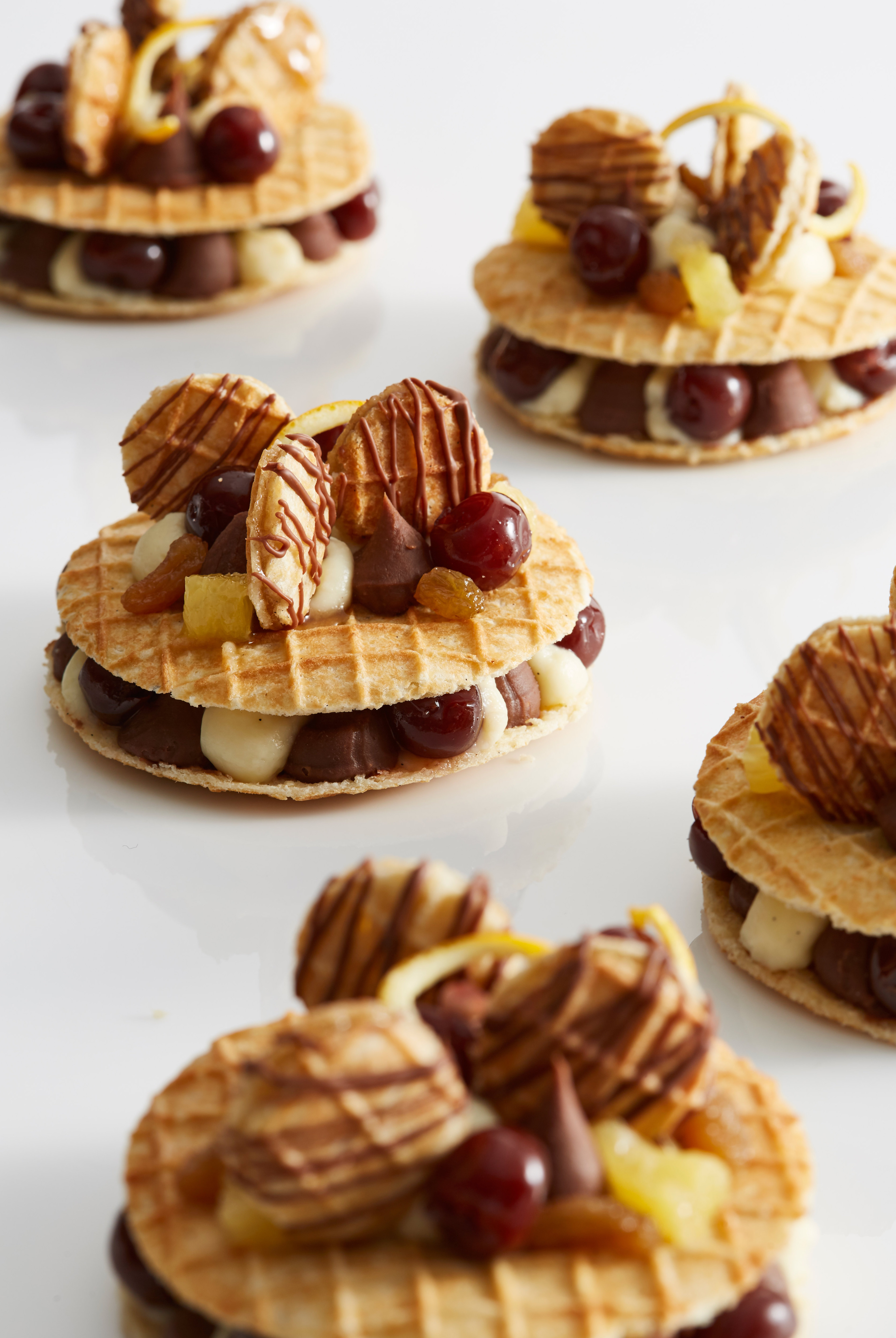 milk-chocolate-waffle-cookie.jpg